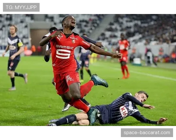 摩纳哥高位逼抢显成效，连续六场比赛保持零封对手